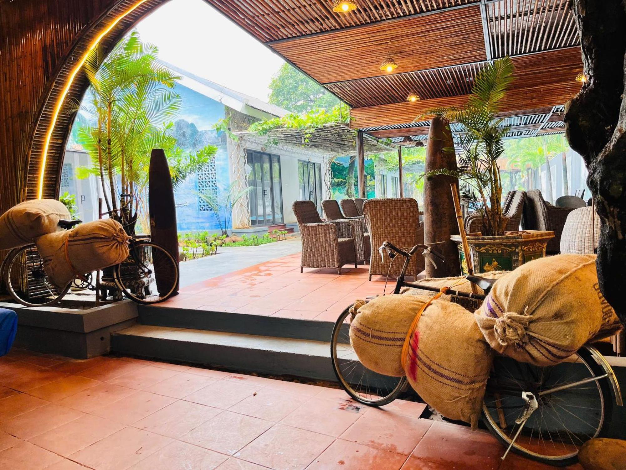 Commander Lodge Phong Nha Dış mekan fotoğraf
